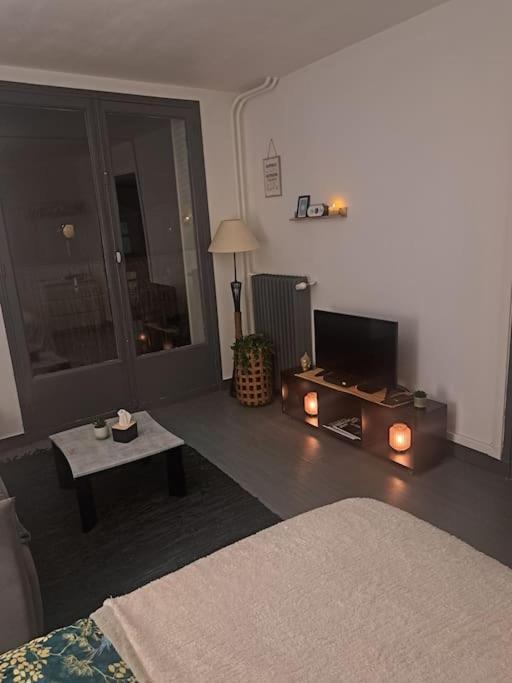 Studio 15 Mn De Paris 셸 외부 사진