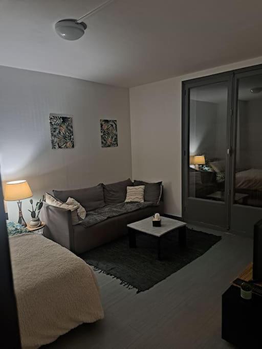 Studio 15 Mn De Paris 셸 외부 사진